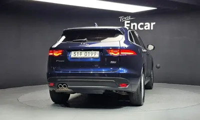 Jaguar F-Pace 2017, 143485 км, за 7150.75 USD