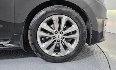 Kia Canival 2018, 152915 км, за 11116.16 USD