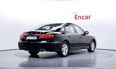 Hyundai Grandeur 2010, 128971 км, за 1641.07 USD