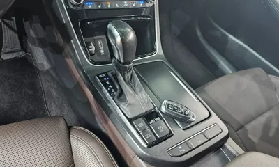 Hyundai Grandeur 2019, 68580 км, за 10437.18 USD - фото 9