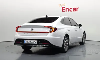 Hyundai Sonata 2022, 76340 км, за 10502.82 USD