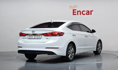 Hyundai Avante 2016, 109398 км, за 5064.03 USD - фото 2
