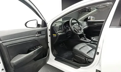 Hyundai Avante 2016, 109398 км, за 5064.03 USD - фото 10