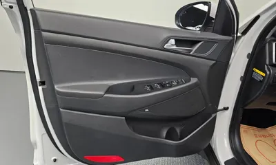 Hyundai Tucson 2019, 57998 км, за 13325.46 USD - фото 24