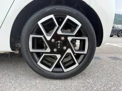 Kia Ray 2023, 33633 км, за 10726.12 USD