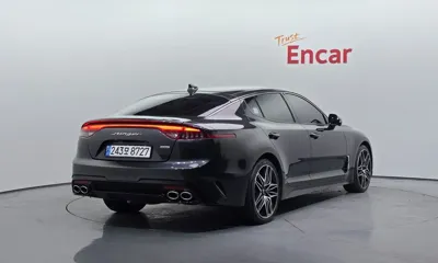 Kia Stinger 2021, 72707 км, за 18536.41 USD