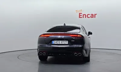 Kia Stinger 2021, 72707 км, за 18536.41 USD