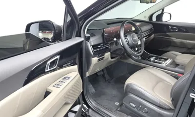Kia Canival 2024, 9167 км, за 29079.69 USD - фото 11