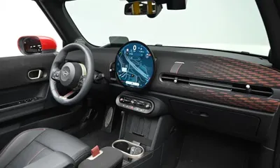MINI Cooper Convertible 2025, 8765 км, за 27179.21 USD - фото 7