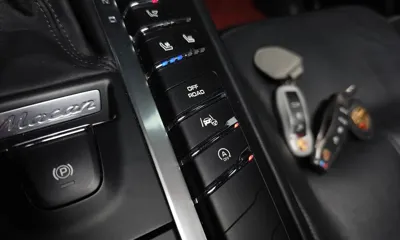 Porsche Macan 2014, 109180 км, за 18818.77 USD - фото 16