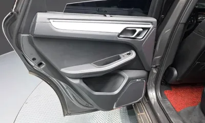 Porsche Macan 2014, 109180 км, за 18818.77 USD - фото 25