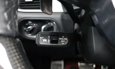 Porsche Macan 2014, 109180 км, за 18818.77 USD - фото 29
