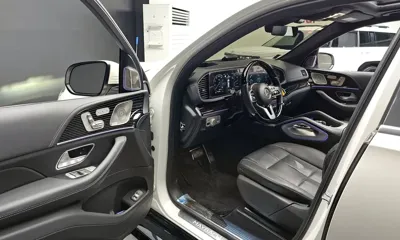 Mercedes-Benz GLS-Class 2023, 50720 км, за 122983.4 USD - фото 10