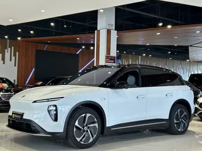 Nio ES6 · 2025 год