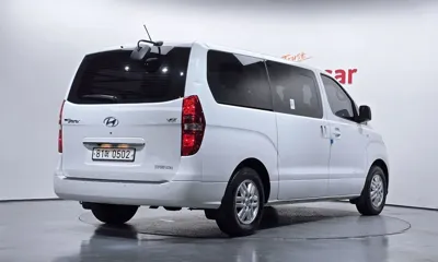 Hyundai Starex 2021, 18112 км, за 12143.89 USD