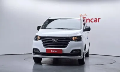 Hyundai Starex 2021, 18112 км, за 12143.89 USD