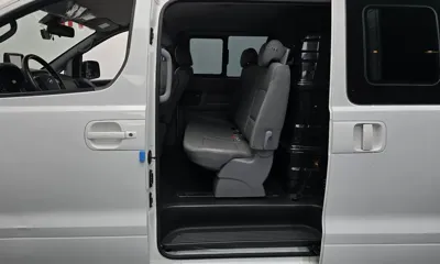 Hyundai Starex 2021, 18112 км, за 12143.89 USD - фото 11