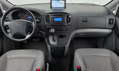Hyundai Starex 2021, 18112 км, за 12143.89 USD - фото 14