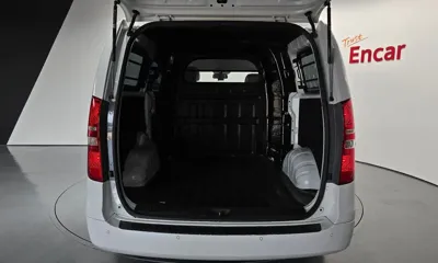 Hyundai Starex 2021, 18112 км, за 12143.89 USD - фото 20