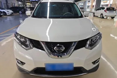 Nissan X-Trail 2014, 89600 км, за 7728 USD