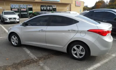 Hyundai Avante · 2012 год