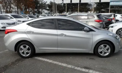 Hyundai Avante 2012, 88621 км, за 3284.29 USD
