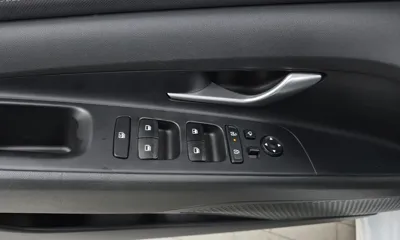 Hyundai Avante 2024, 27560 км, за 17226.8 USD - фото 26