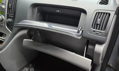 Hyundai Starex 2011, 128338 км, за 4680.49 USD - фото 20