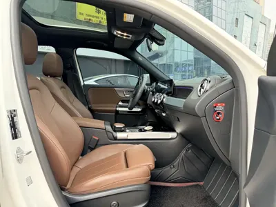 Mercedes-Benz GLB 2021, 41000 км, за 18002.22 USD - фото 7
