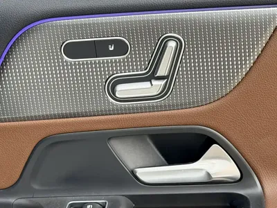 Mercedes-Benz GLB 2021, 41000 км, за 18002.22 USD - фото 19
