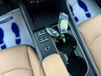 Hyundai Sonata 2025, 6231 км, за 21491.87 USD - фото 14
