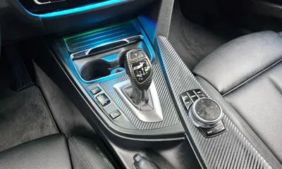 BMW 3-Series 2018, 142477 км, за 9029.44 USD - фото 9