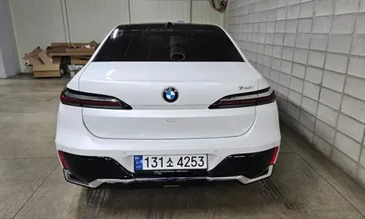 BMW 7-Series 2023, 70147 км, за 58170.32 USD
