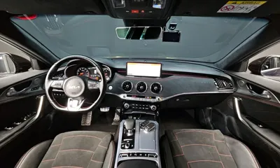 Kia Stinger 2023, 41123 км, за 27082.92 USD - фото 7