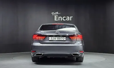 Lexus LS 2013, 99880 км, за 12086.17 USD