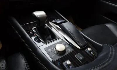 Lexus LS 2013, 99880 км, за 12086.17 USD - фото 9