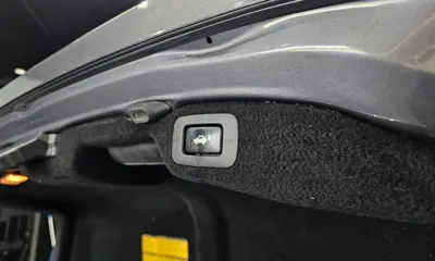 Lexus LS 2013, 99880 км, за 12086.17 USD - фото 20