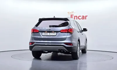 Hyundai Santafe 2018, 102922 км, за 8130.62 USD