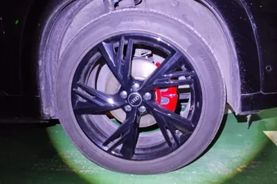 Audi Q6 2024, 19300 км, за 48048 USD - фото 10