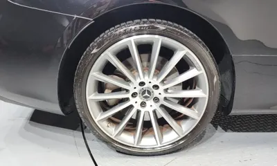 Mercedes-Benz E-Class 2021, 43255 км, за 34373.37 USD