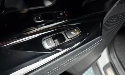 Kia Niro 2020, 106665 км, за 11921.83 USD - фото 19