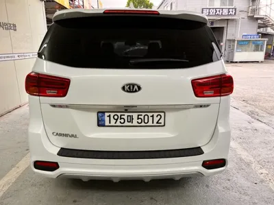 Kia Canival 2019, 251435 км, за 4753.53 USD