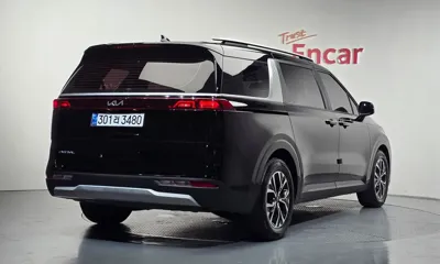 Kia Canival 2023, 68507 км, за 14555.02 USD
