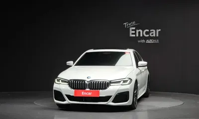 BMW 5-Series 2023, 26154 км, за 27456.64 USD