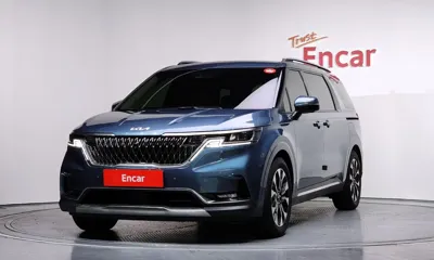 Kia Canival · 2023 год