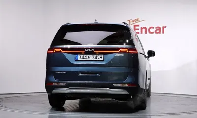 Kia Canival 2023, 67008 км, за 20463.56 USD