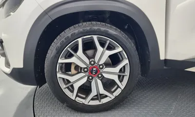 Kia Seltos 2020, 221666 км, за 7811.08 USD