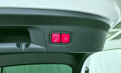 Mercedes-Benz GLE-Class 2021, 47304 км, за 46884.14 USD - фото 34