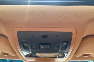 Lexus ES 2023, 23300 км, за 31395 USD - фото 15