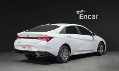 Hyundai Avante 2021, 23633 км, за 9881.03 USD